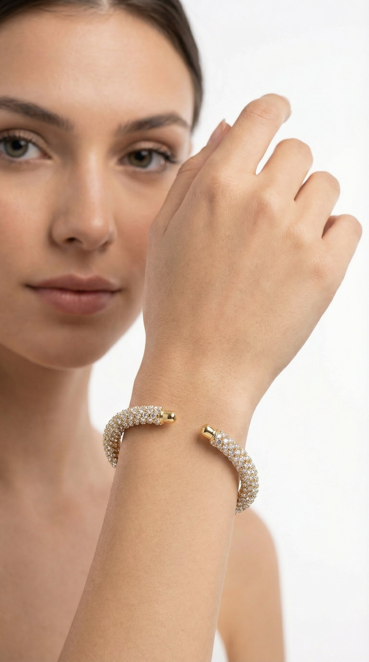Pulsera en cristales dorados